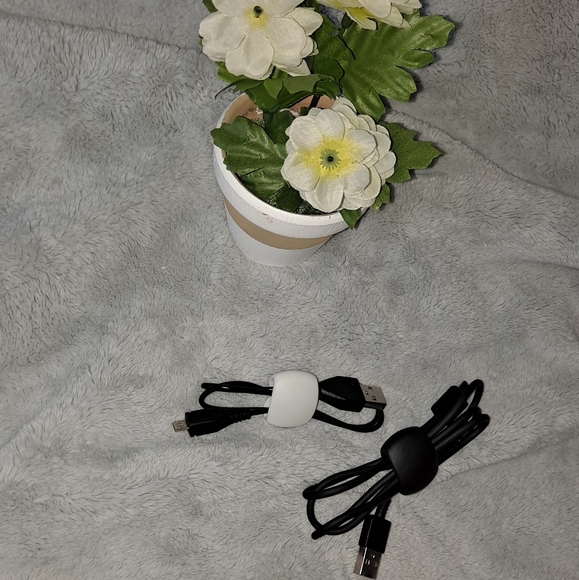 Cable organizer - Picture 4 of 7